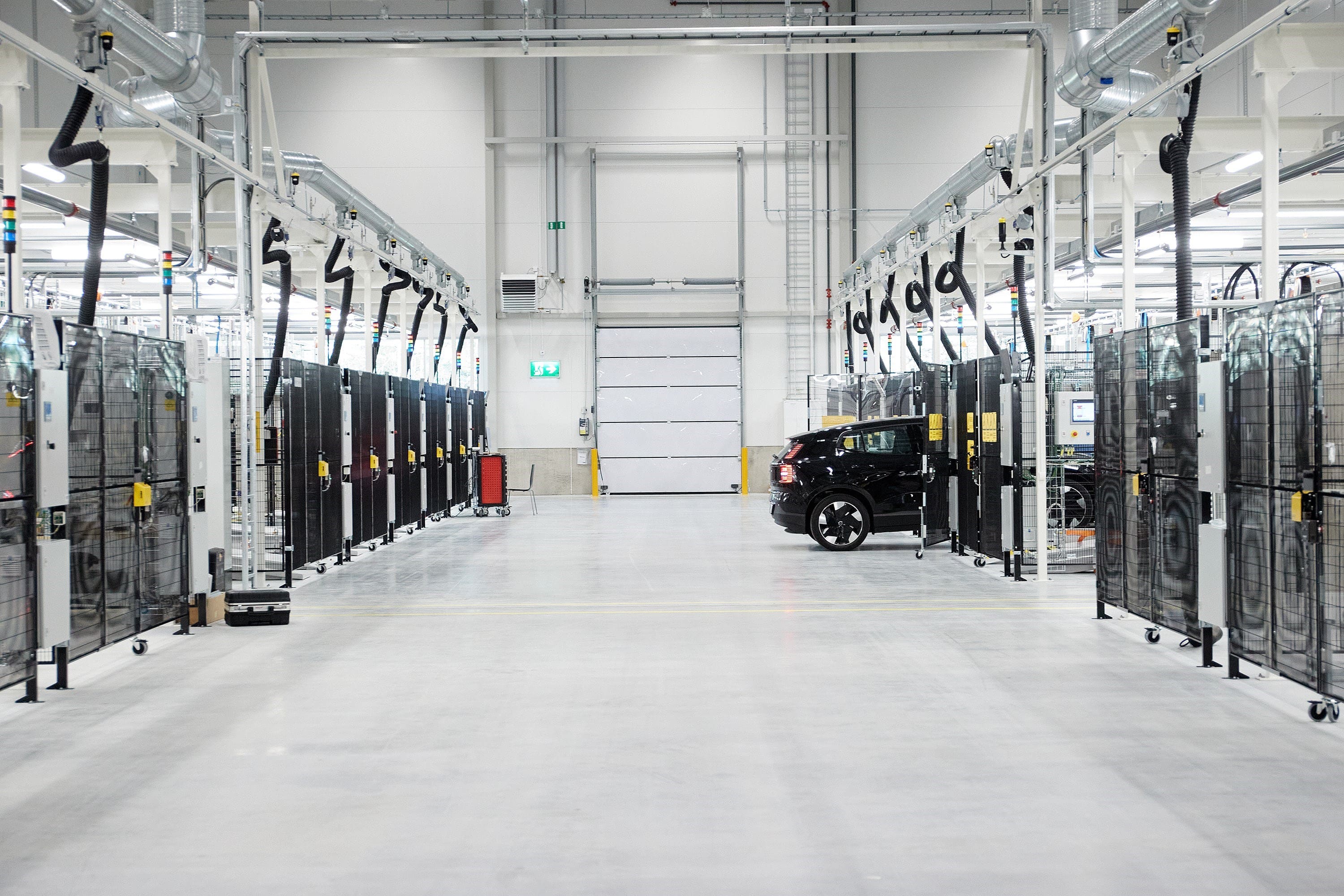 Volvo Cars відкриває новий центр із  тестування програмного забезпечення у Швеції