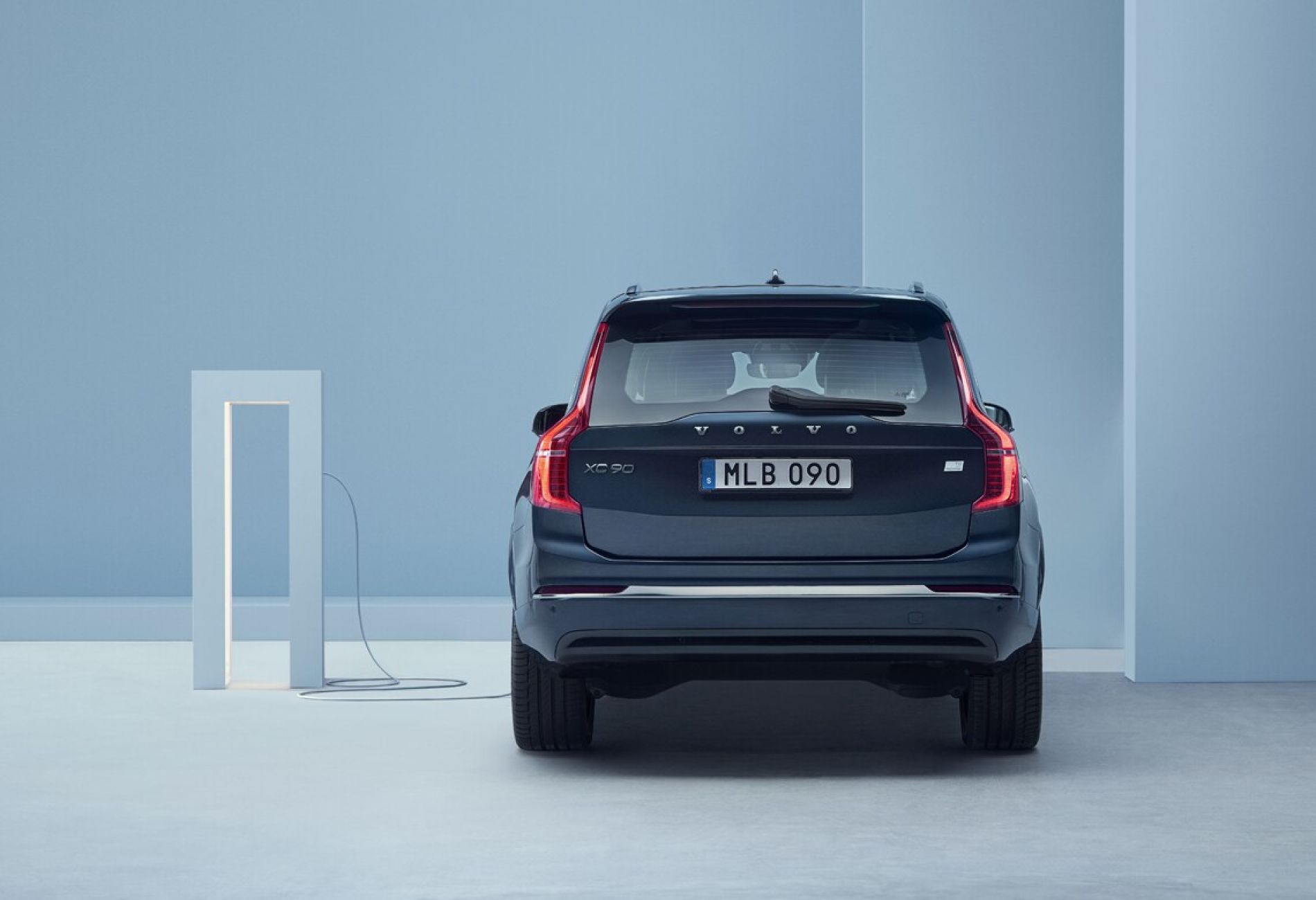 Volvo XC90 Plug-in гібриди </br> зі спеціальною вигодою