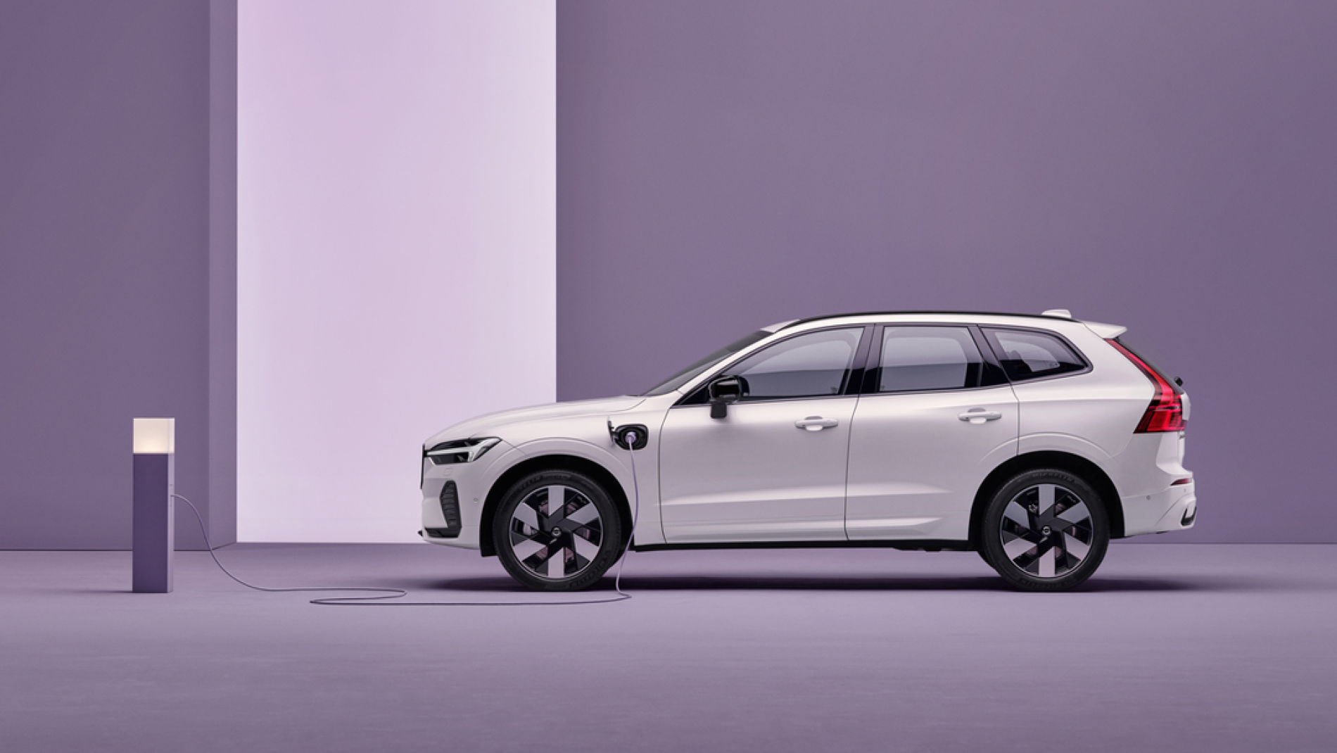 Volvo XC60 Plug-in гібриди </br> зі спеціальною вигодою